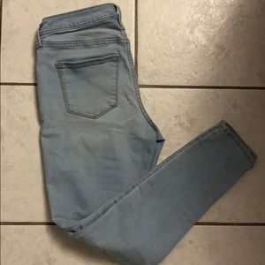Universal thread jeans